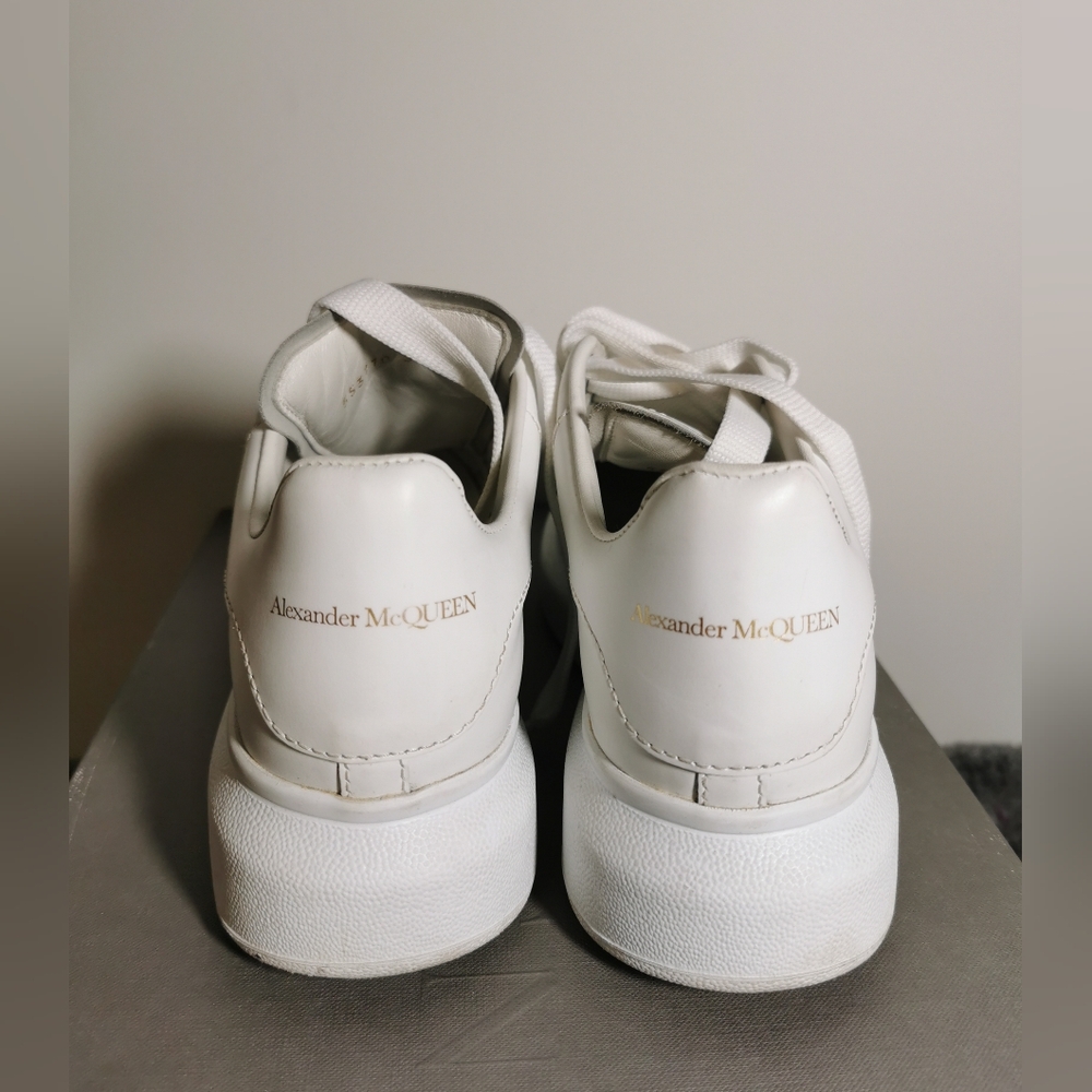 Alexander McQueen White Leather Sneakers - Picture 4 of 6